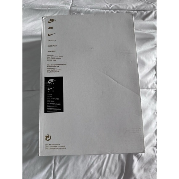 New Jordan Women's retro 1 Mid SE "Newsprint" DQ6078-100 Size 8 New In Box - Picture 8 of 10